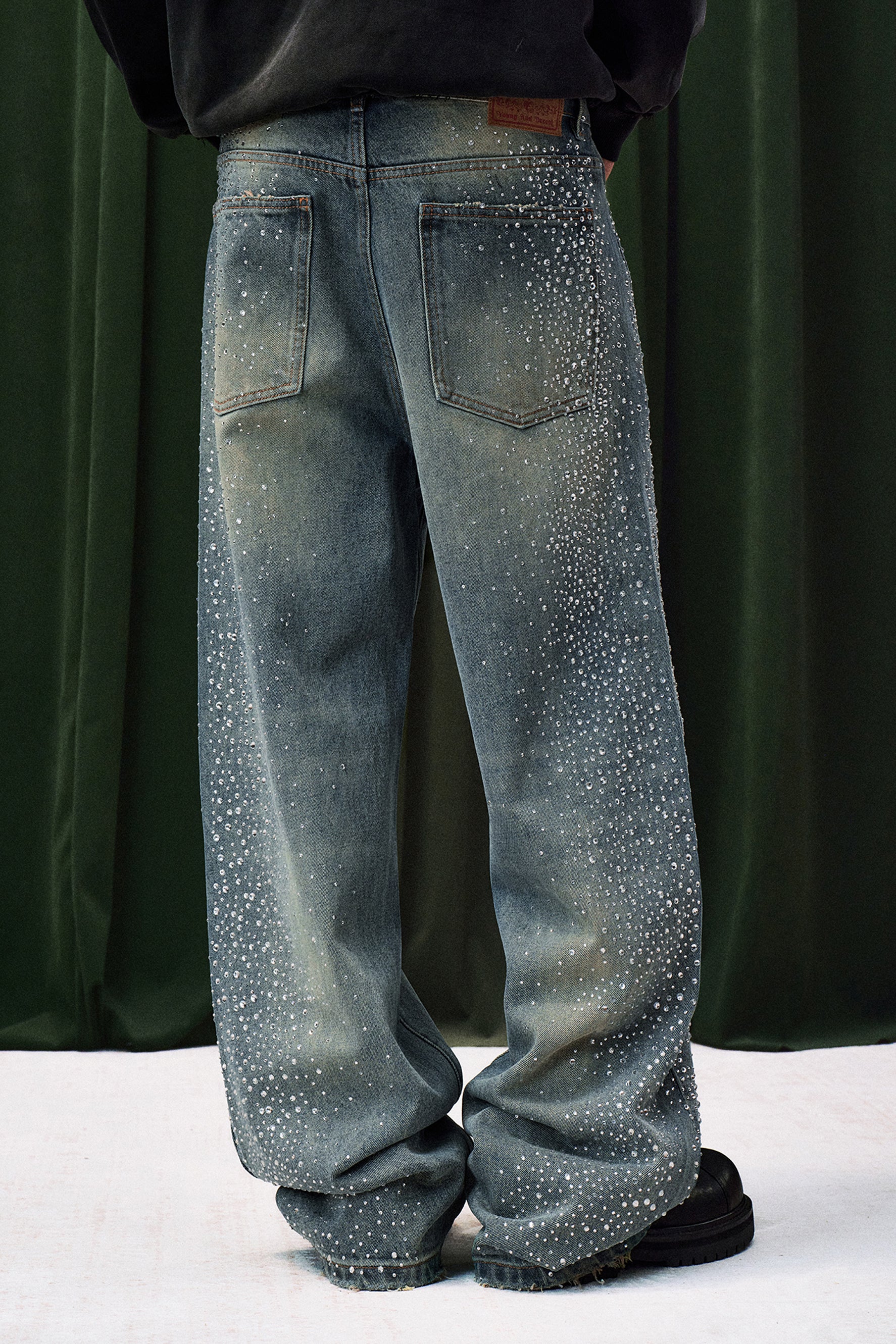YADCREW RHINESTONE WASHED JEANS – Baroque Galleria