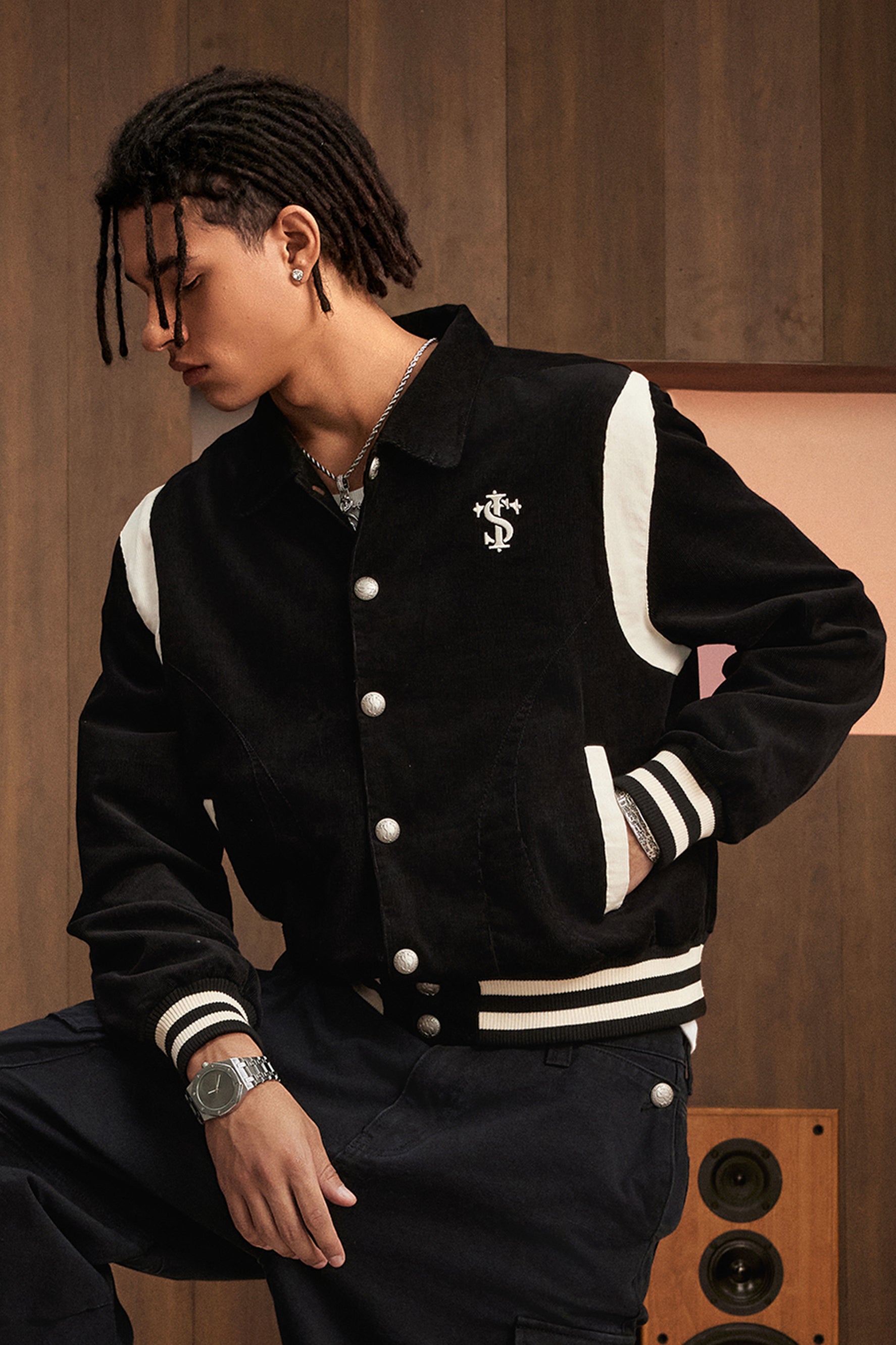 JACKETS – Baroque Galleria